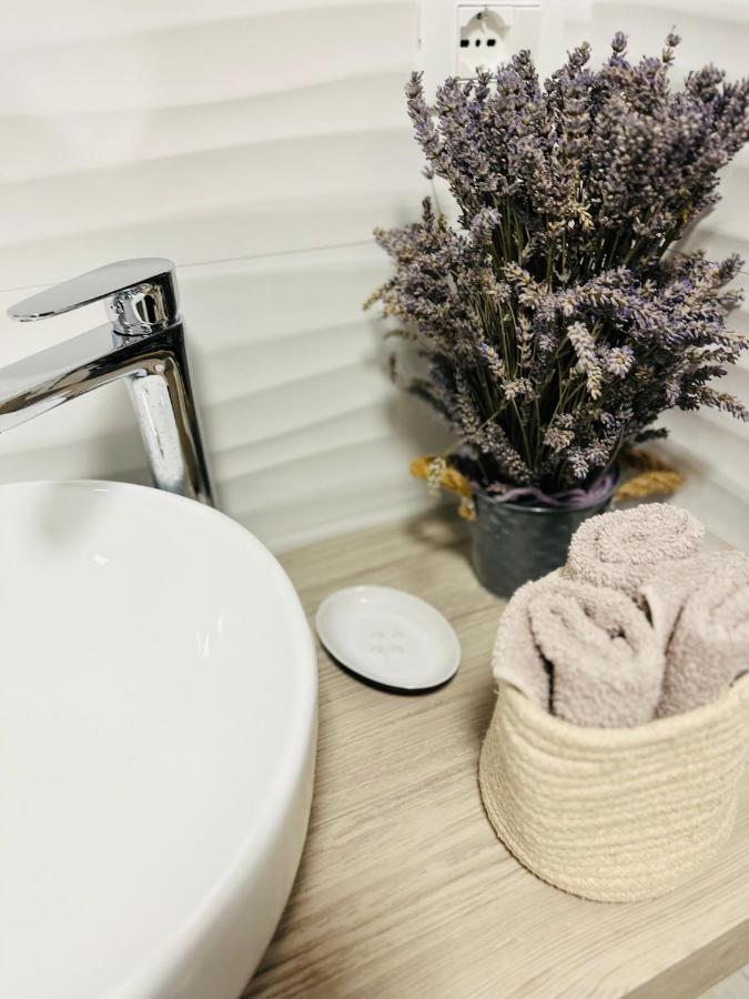 Casa Incentro Apartment Пескара Екстериор снимка